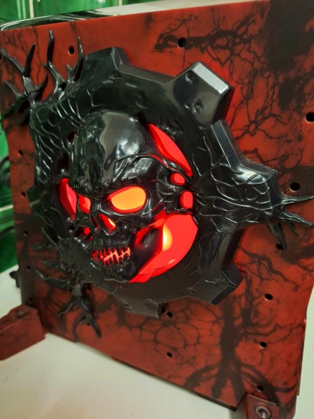 Vault 3D Armored Gaming Case Gears of War Style